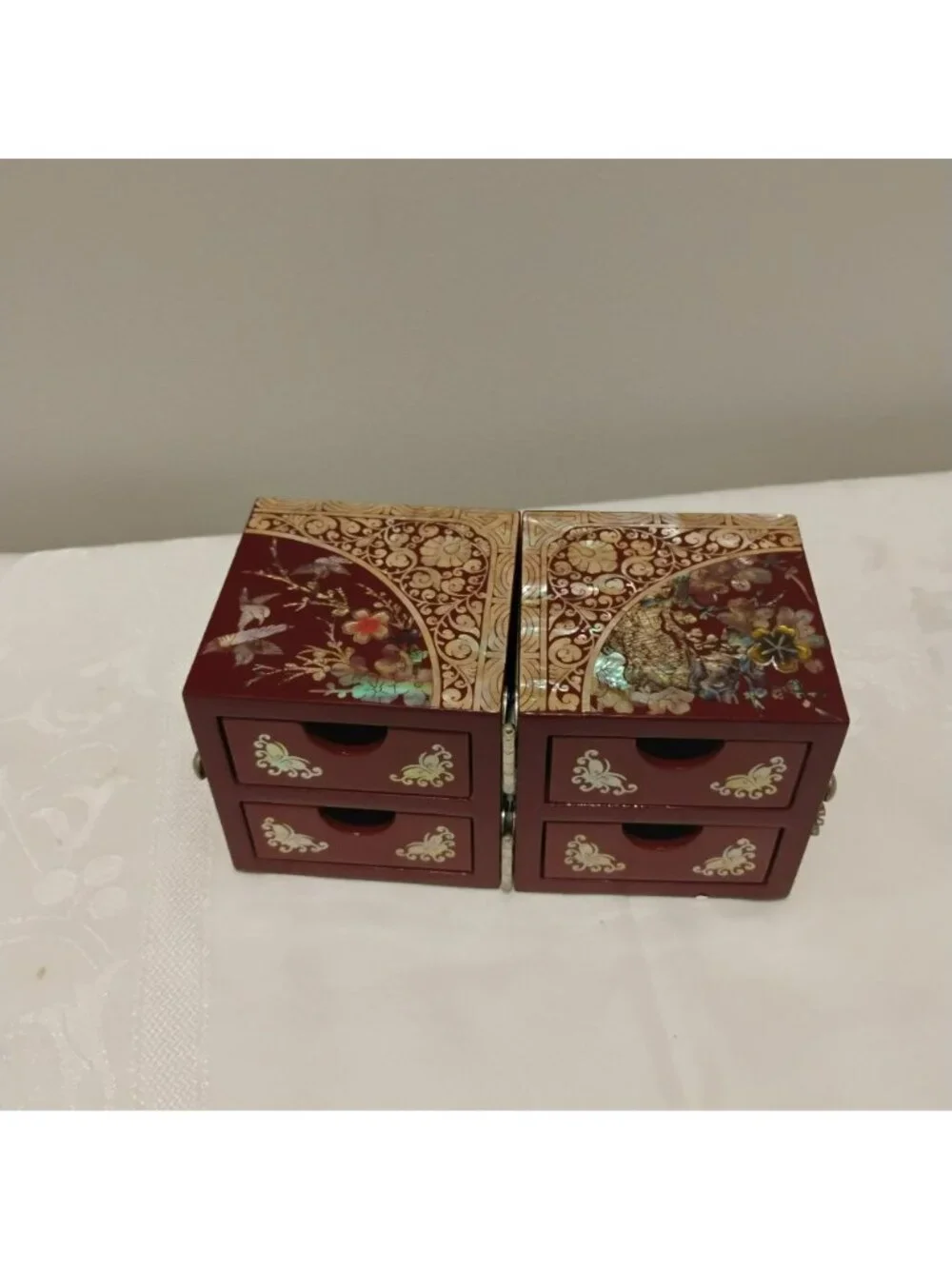 Vintage Korean Mother of Pearl Jewelry Box Red Lacquerware Folding 4 Drawer